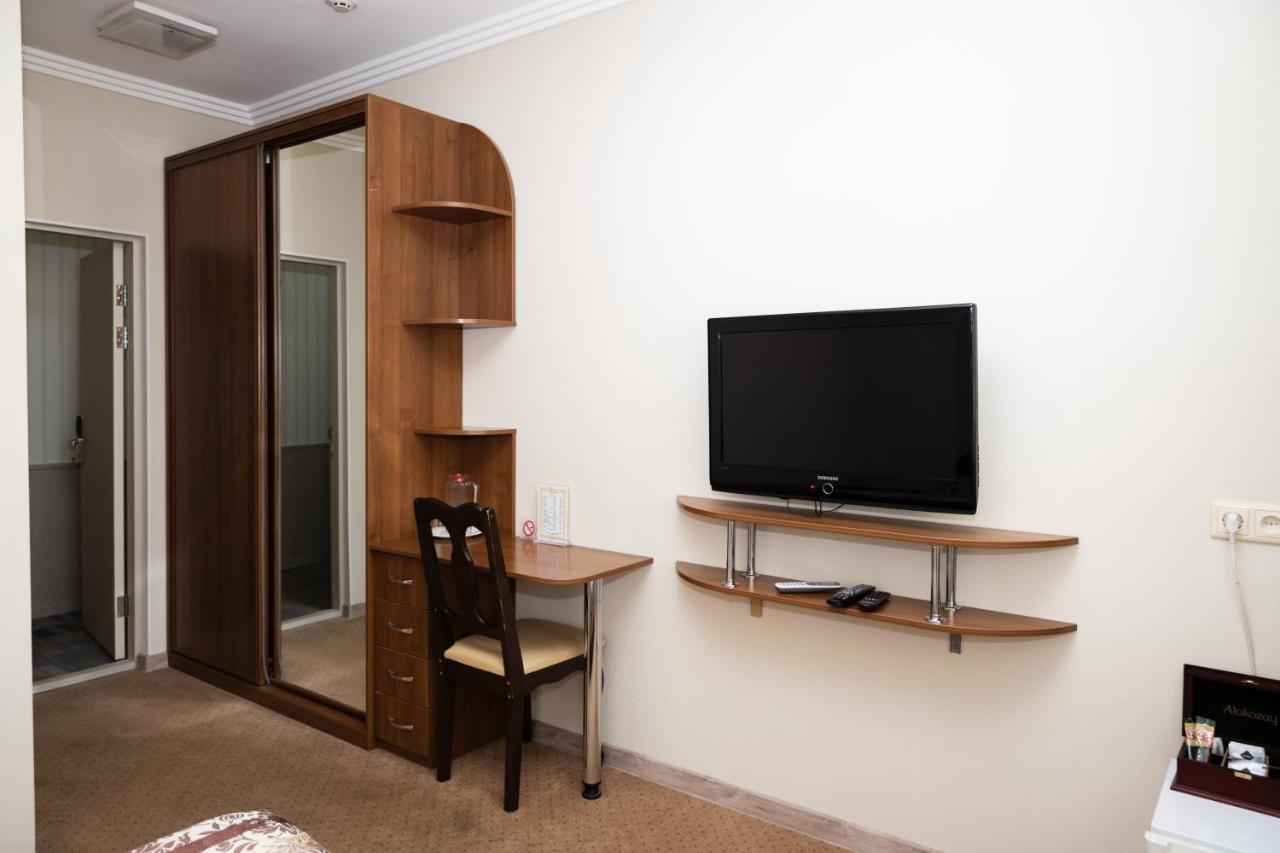 Persian Palace Hotel Kiev Extérieur photo