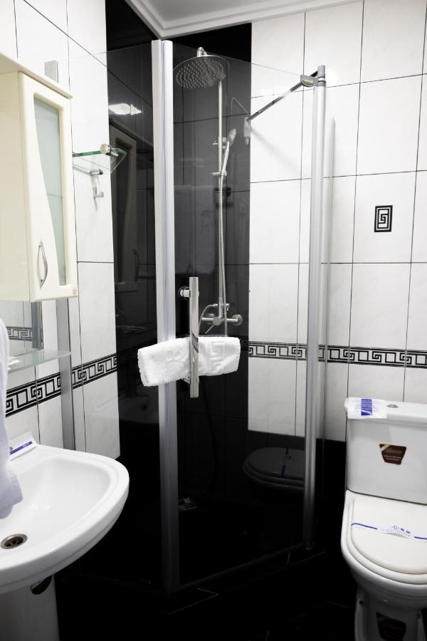 Persian Palace Hotel Kiev Extérieur photo