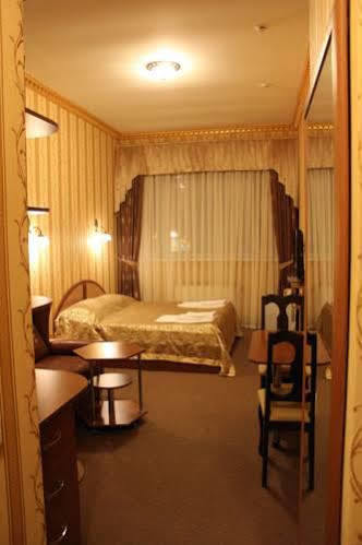 Persian Palace Hotel Kiev Extérieur photo